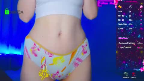 Emely online show from October 2025 11:26:02 PM