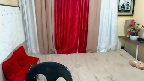 Snapshot of emerald_green15 chatting on February 2025 08:44:01 AM Emerald online show from February 2025 08:44:01 AM