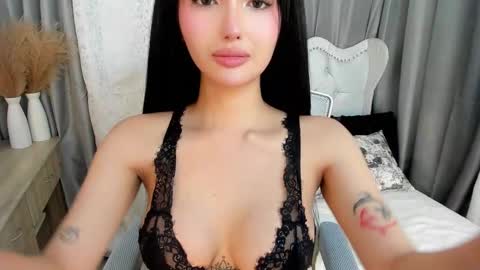 Snapshot of emeraldfvckinggreyson chatting on December 2024 05:31:01 AM Emerald online show from December 2024 05:31:01 AM