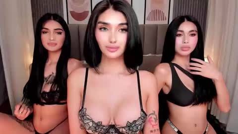 Snapshot of emeraldfvckinggreyson chatting on October 2025 01:25:02 AM Emerald online show from October 2025 01:25:02 AM