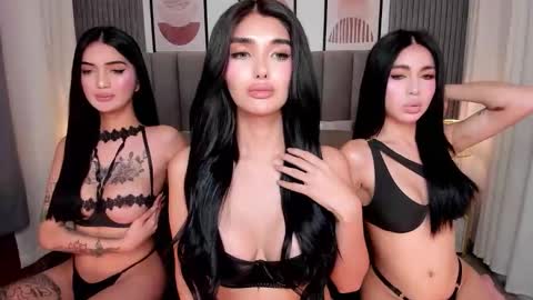 Snapshot of emeraldfvckinggreyson chatting on October 2025 12:52:02 AM Emerald online show from October 2025 12:52:02 AM