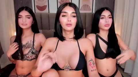 Snapshot of emeraldfvckinggreyson chatting on October 2025 01:47:01 AM Emerald online show from October 2025 01:47:01 AM