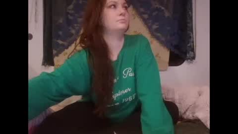 Snapshot of emerieskye chatting on January 2025 04:23:02 AM EmerieSkye online show from January 2025 04:23:02 AM