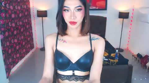 Snapshot of emerladmore chatting on July 2026 01:56:02 AM emerladmore online show from July 2026 01:56:02 AM