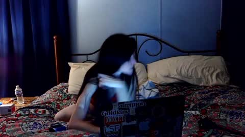 Emi dean online show from September 2025 03:44:01 AM