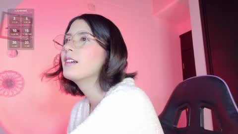     online show from June 2026 09:52:01 PM