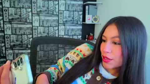 Snapshot of emigomez_ chatting on June 2026 03:34:02 PM Emilia Gomez online show from June 2026 03:34:02 PM