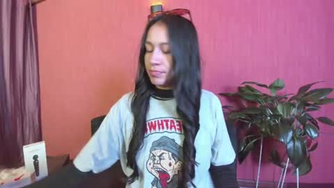 Emilia Gomez online show from July 2026 12:03:01 AM