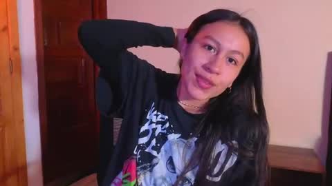 Emilia Gomez online show from August 2026 02:21:01 AM