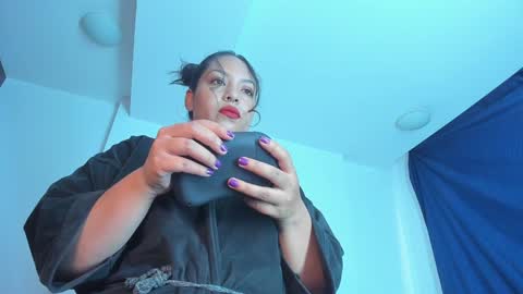 Snapshot of emiily15_ chatting on January 2025 06:35:01 PM Emi online show from January 2025 06:35:01 PM