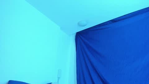 Snapshot of emiily15_ chatting on January 2025 06:52:01 PM Emi online show from January 2025 06:52:01 PM