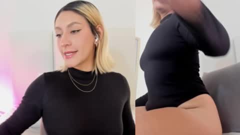 EMILY ROBERTS online show from March 2026 07:30:01 PM