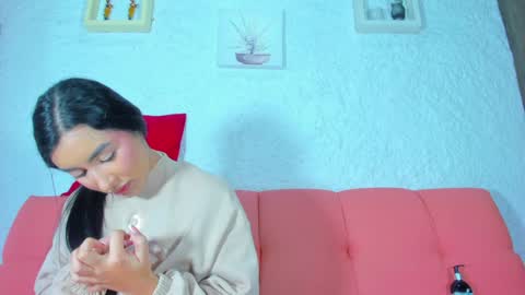 Snapshot of emiily_s chatting on December 2024 12:03:01 PM Emily online show from December 2024 12:03:01 PM