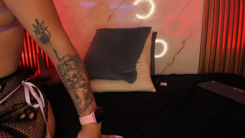   online show from January 2025 02:15:01 AM