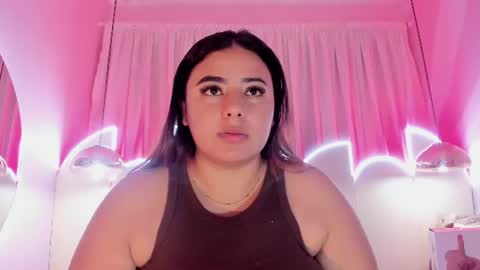 Emiily Grace online show from June 2026 11:38:01 AM