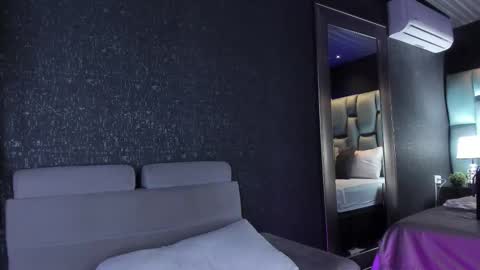 Snapshot of emiilyrousee_ chatting on February 2026 07:34:02 PM Emily online show from February 2026 07:34:02 PM