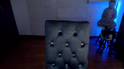 Snapshot of emili_evans_ chatting on January 2025 10:48:01 PM POWERFULL GODDESS EMILI online show from January 2025 10:48:01 PM