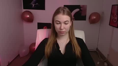 Emilia online show from February 2025 06:11:02 AM