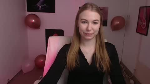 Emilia online show from February 2025 09:17:02 AM