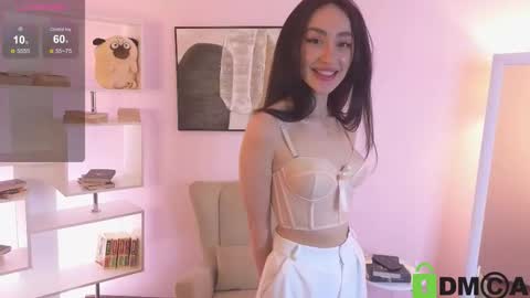 Snapshot of emilia_sanders chatting on December 2025 06:45:01 PM Tracy online show from December 2025 06:45:01 PM