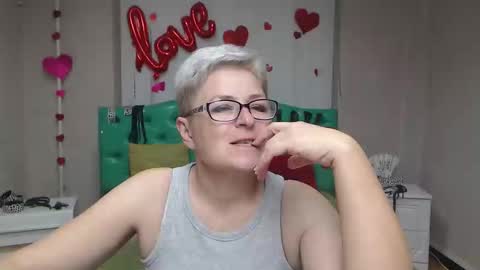 EmiliaGree online show from October 2025 06:26:02 AM