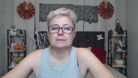 EmiliaGree online show from October 2025 05:15:02 AM