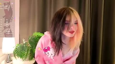 Felicia online show from July 2026 03:15:01 PM