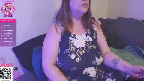 emilie foxx online show from December 2024 07:10:01 PM