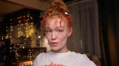 Emi  online show from March 2026 01:45:01 AM