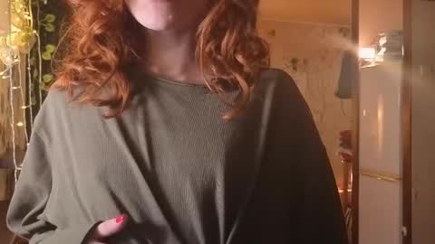 Emi  online show from April 2026 10:26:02 PM