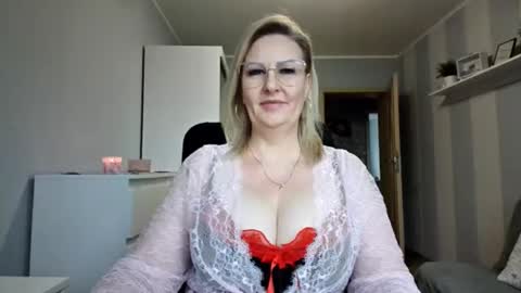 EmillyLove online show from March 2026 07:45:01 AM