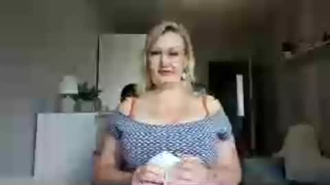 EmillyLove online show from July 2026 07:28:01 AM