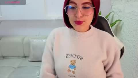 Emily  tp 700am - 1400pm online show from February 2026 12:35:02 PM