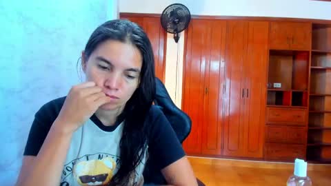 Emily and Soffy online show from April 2026 12:29:02 PM