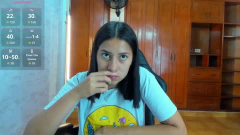 Emily and Soffy online show from May 2026 01:05:01 PM