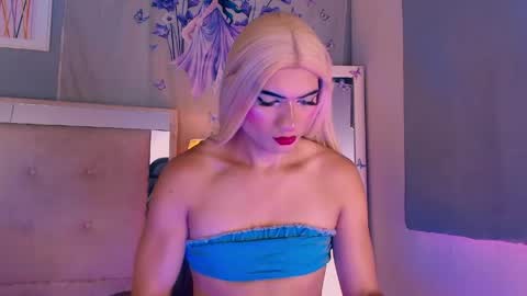 emily_castillo1_ online show from May 2026 05:25:03 AM