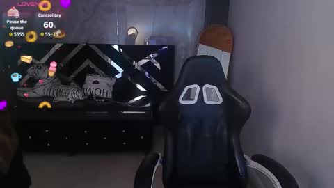 Snapshot of emily_cooper_t chatting on January 2026 07:17:01 PM emily_cooper_t online show from January 2026 07:17:01 PM