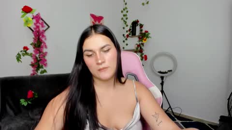 Emily  online show from February 2025 08:21:01 PM