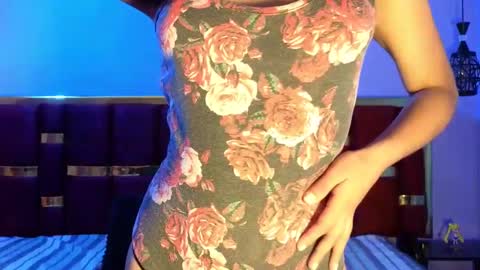 emily fox 3 online show from January 2025 12:02:02 PM