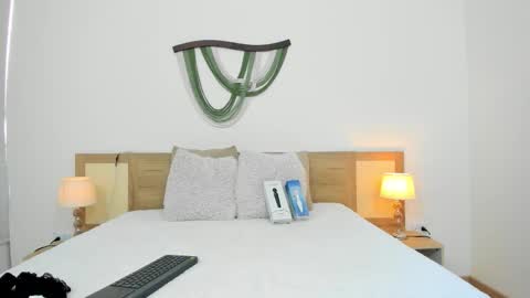 Snapshot of emily_frostt chatting on November 2025 07:49:02 PM emily_frostt online show from November 2025 07:49:02 PM