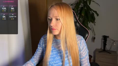 Snapshot of emily_jayreal chatting on January 2025 11:02:02 PM Emily online show from January 2025 11:02:02 PM