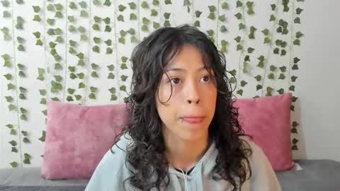 Snapshot of emily_jonessxx chatting on January 2026 06:55:02 PM emily online show from January 2026 06:55:02 PM