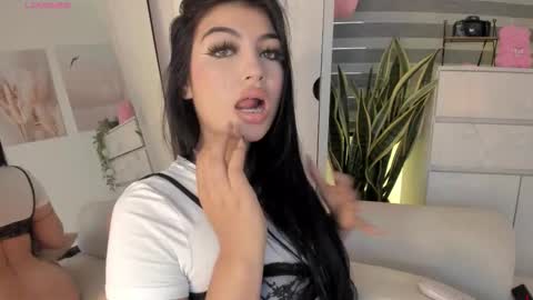 EmilyKenner  Independent model  online show from February 2026 11:47:02 AM