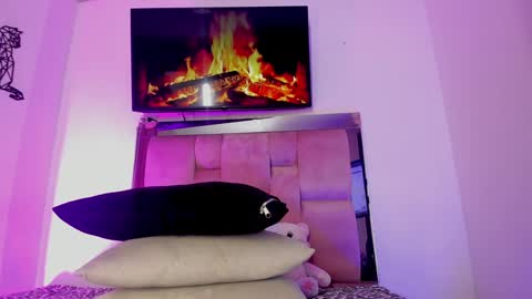 Snapshot of emily_lady20 chatting on December 2024 04:50:01 PM emily lady20 Independient modelIndependiente online show from December 2024 04:50:01 PM