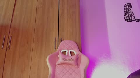 Snapshot of emily_lady20 chatting on January 2025 03:12:02 AM emily lady20 Independient modelIndependiente online show from January 2025 03:12:02 AM