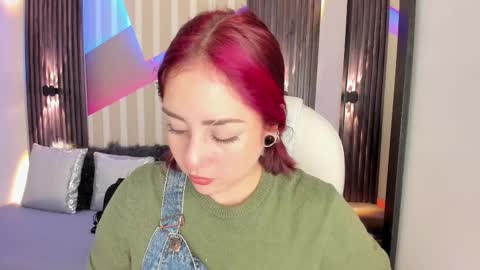 Emily online show from November 2025 02:27:02 PM