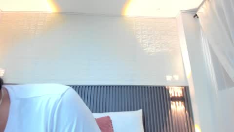 Snapshot of emily_leroy571240 chatting on January 2025 08:59:01 PM emily leroy. online show from January 2025 08:59:01 PM