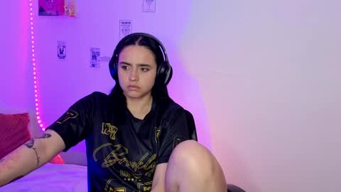 Emily Lindey online show from April 2026 04:46:01 AM