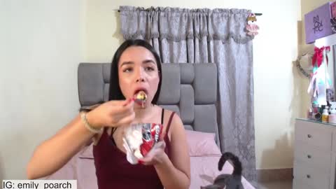 emily online show from December 2024 02:19:02 AM