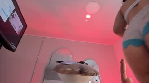 Emily  online show from February 2025 05:36:02 PM